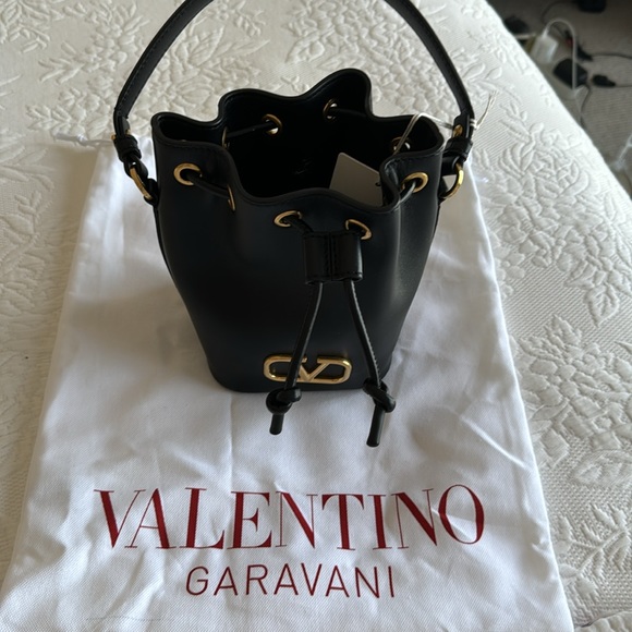 Valentino crossbody drawstring bucket bag - Picture 12 of 12